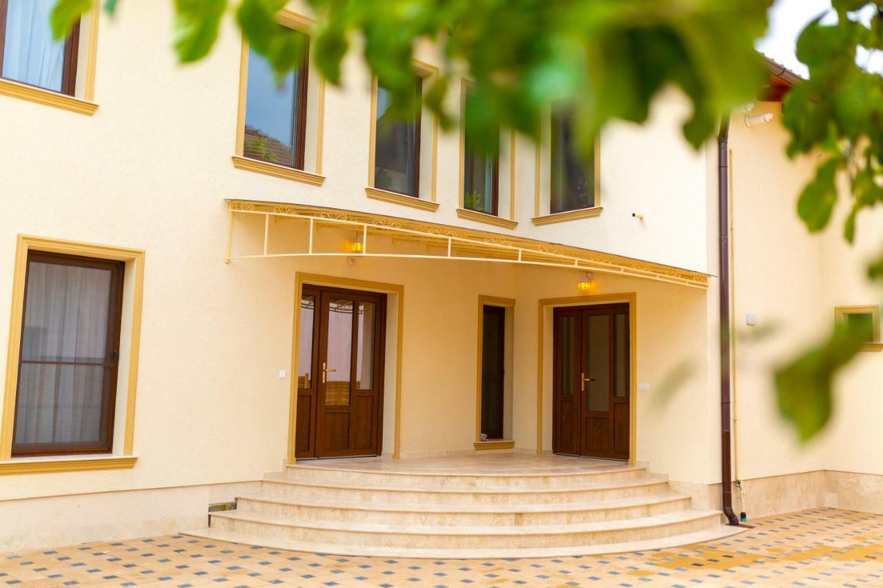 فندق Casa Cu Nuc ألبا يوليا المظهر الخارجي الصورة